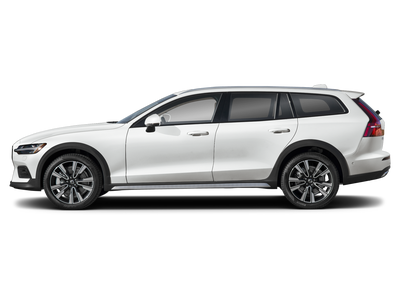2025 Volvo V60 Cross Country B5 Plus