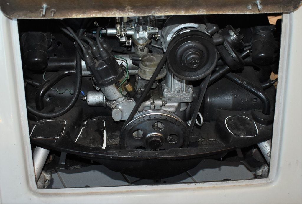 1939 Jaguar SS100 Replica