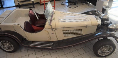 1939 Jaguar SS100 Replica