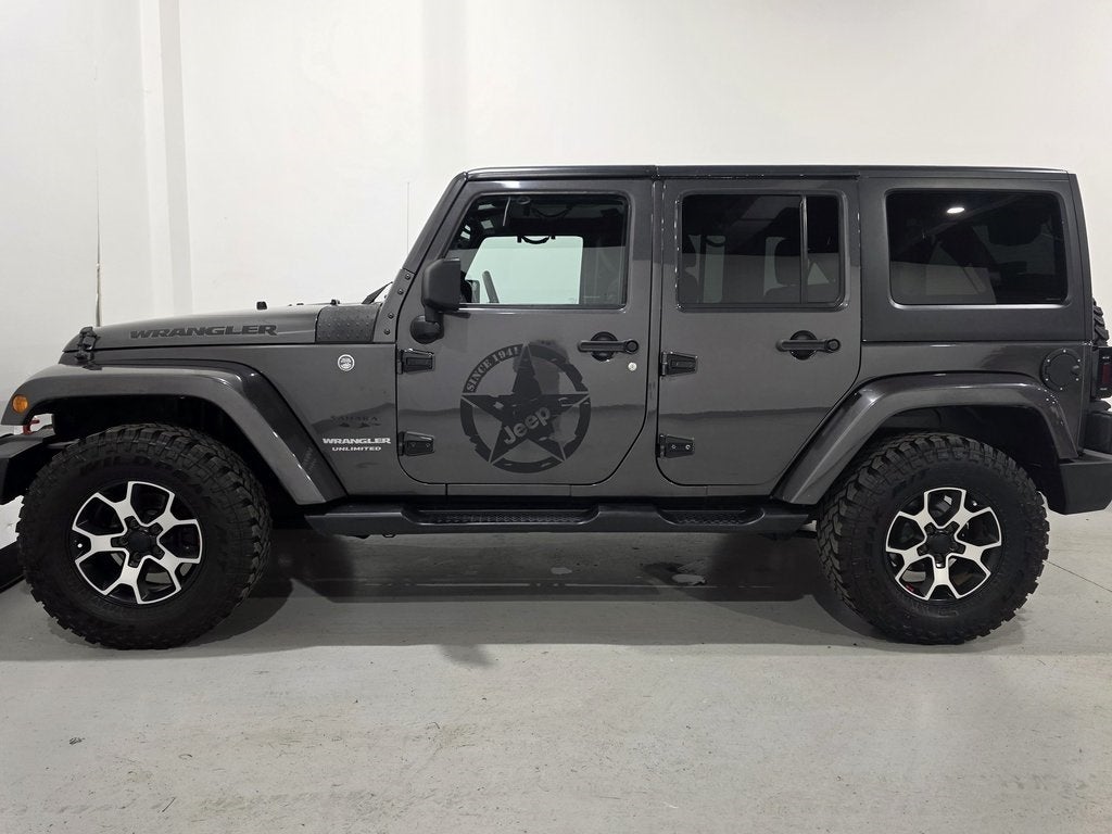 2016 Jeep Wrangler Unlimited Sahara