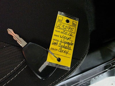 2016 Jeep Wrangler Unlimited Sahara