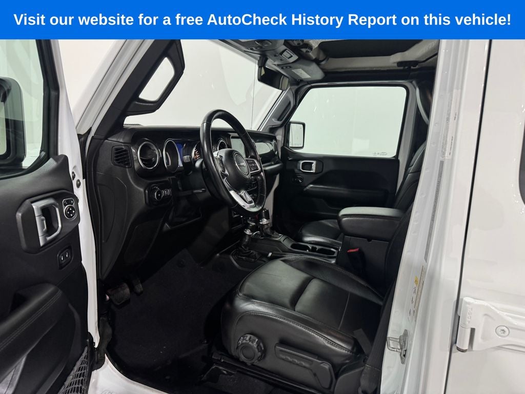 2020 Jeep Wrangler Unlimited Sahara Altitude