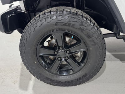 2020 Jeep Wrangler Unlimited Sahara Altitude