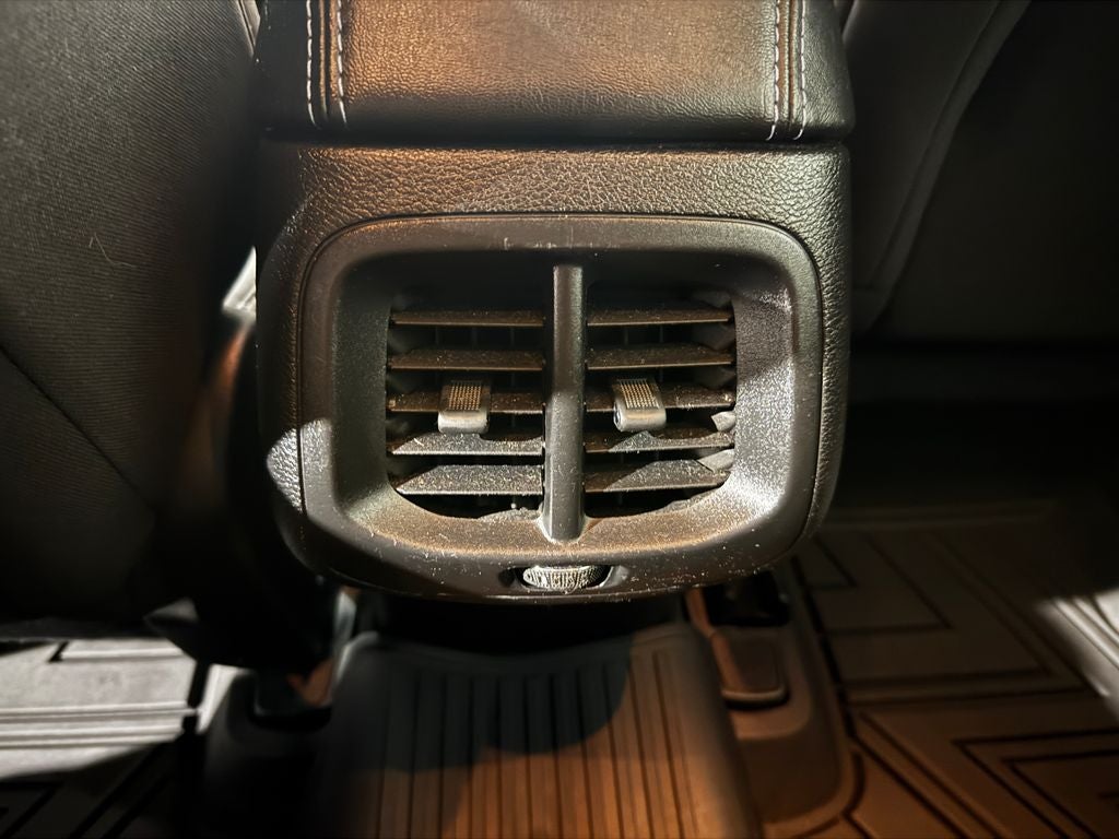 2021 Jeep Cherokee Sport