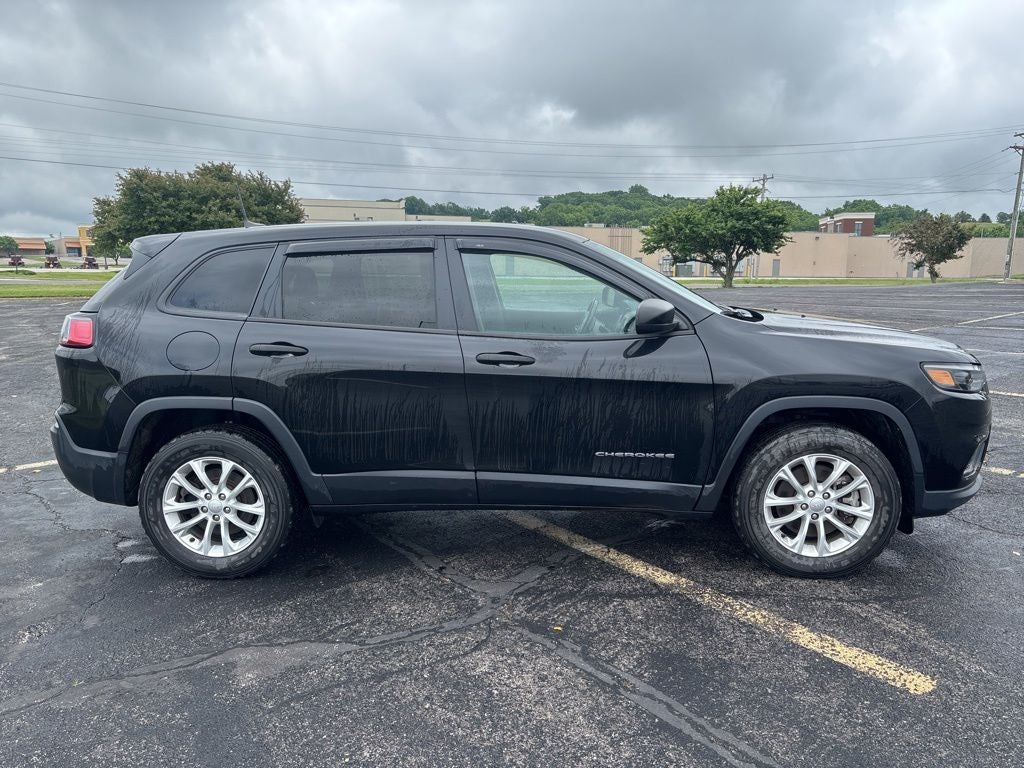 2021 Jeep Cherokee Sport