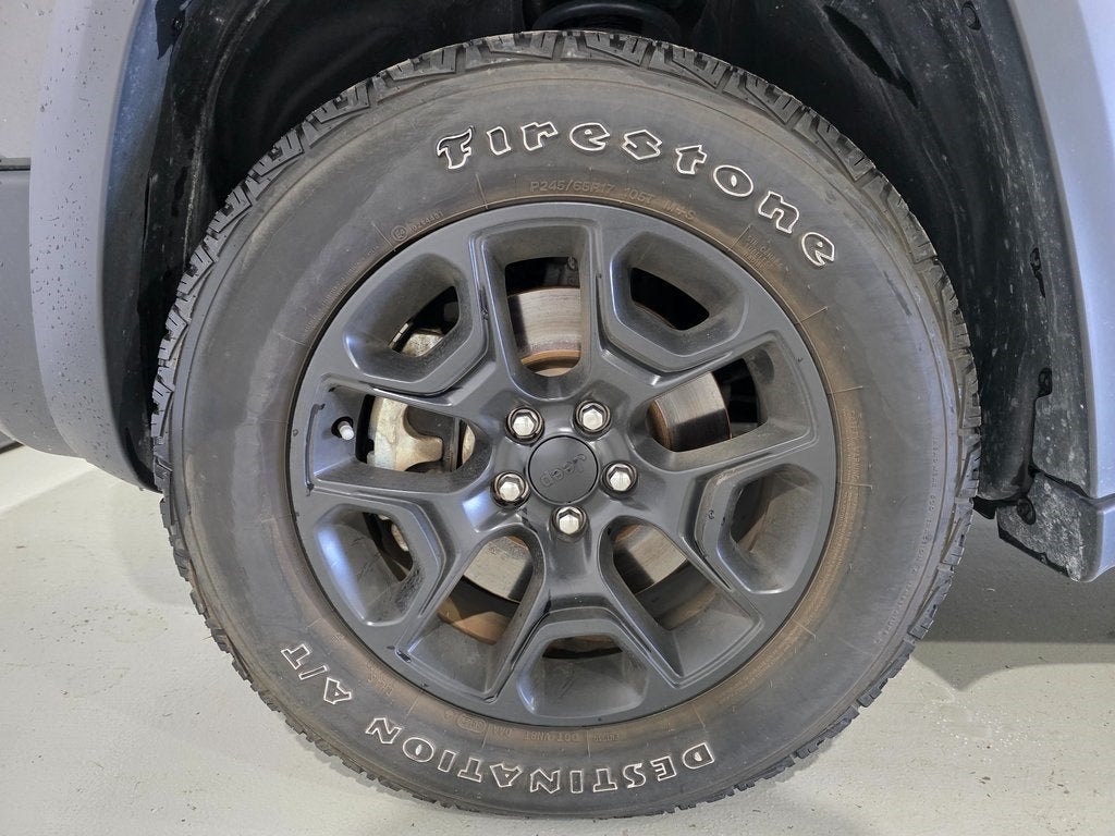 2022 Jeep Cherokee Trailhawk