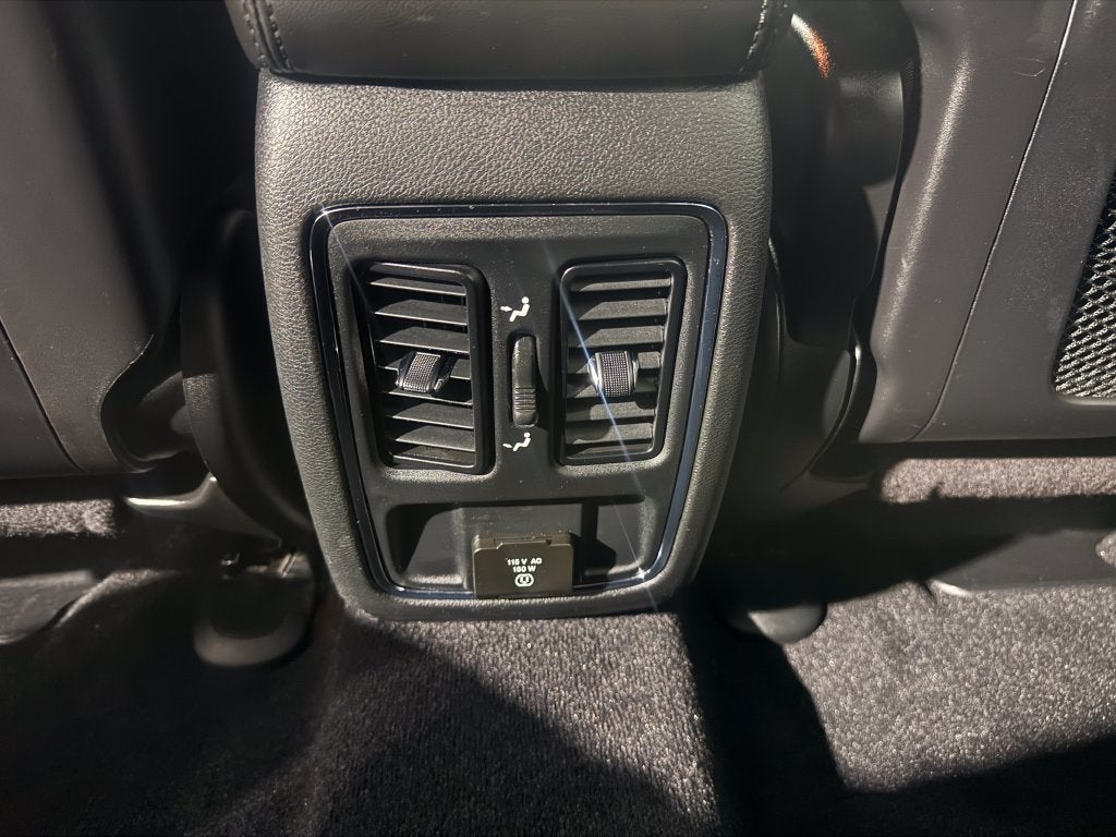 2021 Jeep Grand Cherokee Altitude