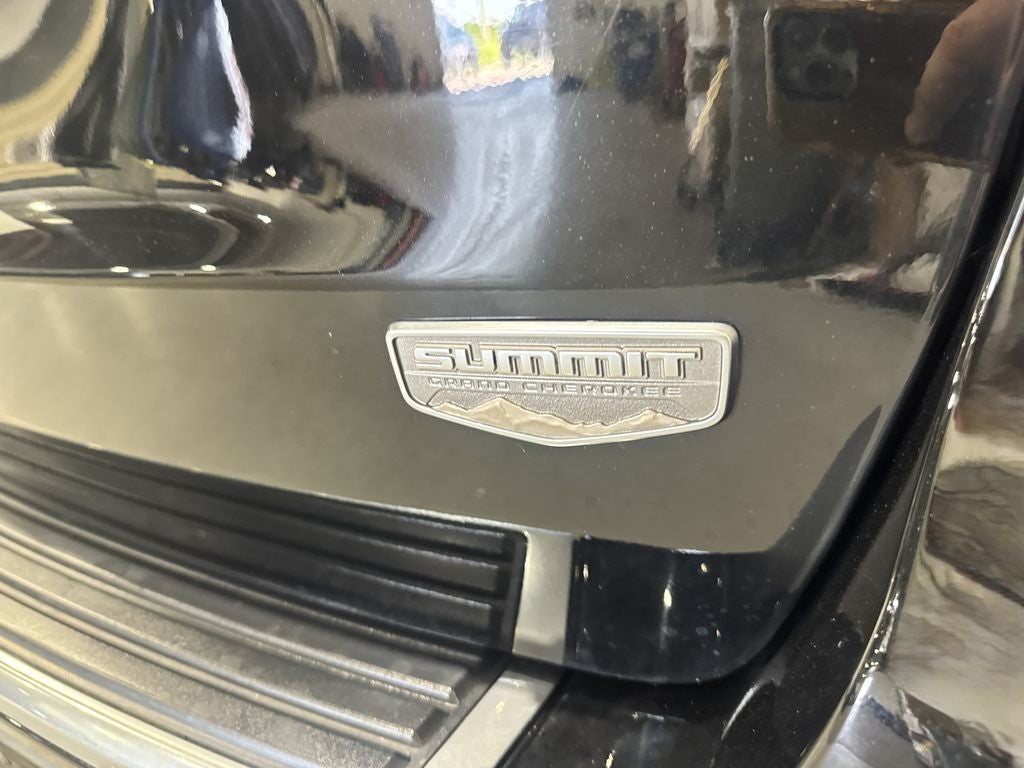 2021 Jeep Grand Cherokee Summit