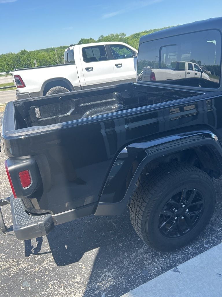 2023 Jeep Gladiator Sport S