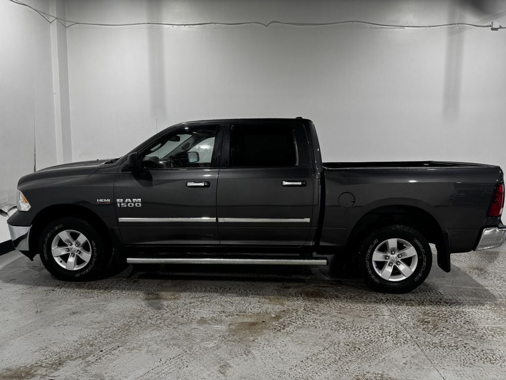 2016 RAM 1500 SLT