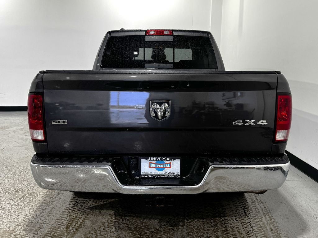 2016 RAM 1500 SLT