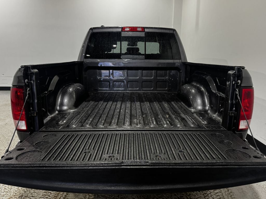 2016 RAM 1500 SLT
