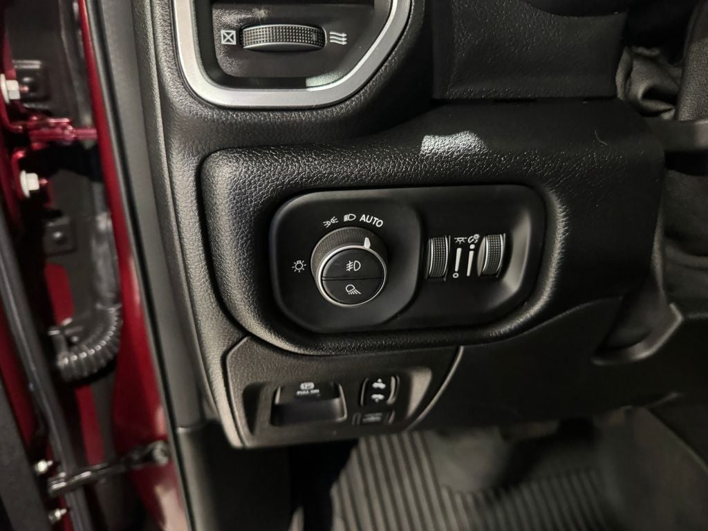 2022 RAM 1500 Laramie Sport