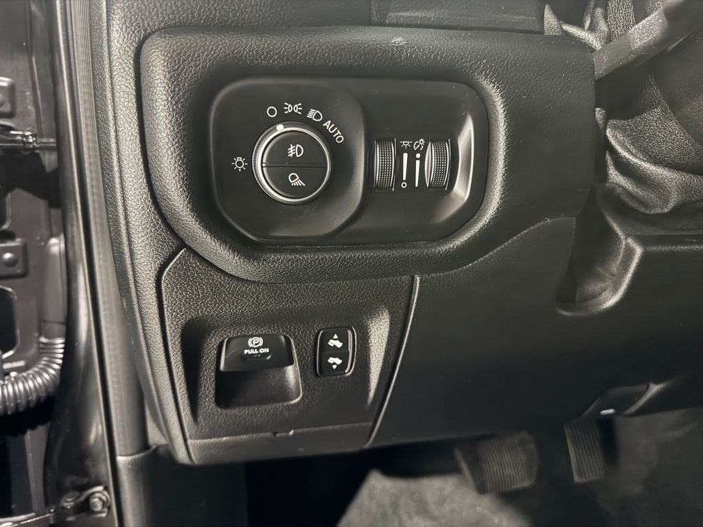 2021 RAM 1500 Sport
