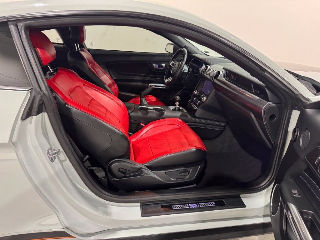 2022 Ford Mustang Mach 1
