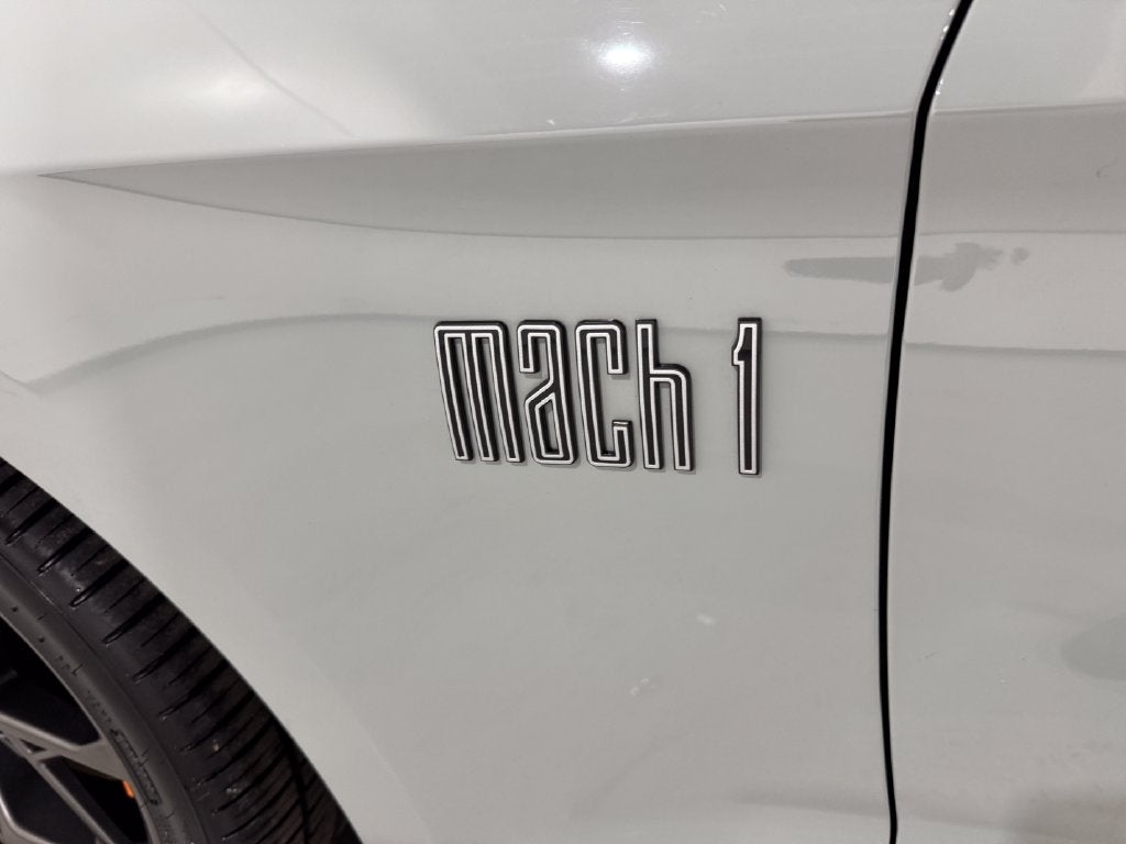 2022 Ford Mustang Mach 1