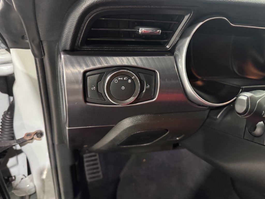 2022 Ford Mustang Mach 1