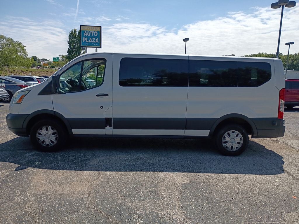 2017 Ford Transit-350 XLT