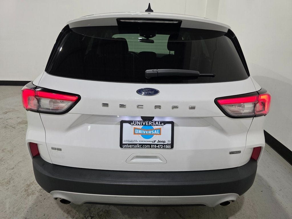 2022 Ford Escape Hybrid SE
