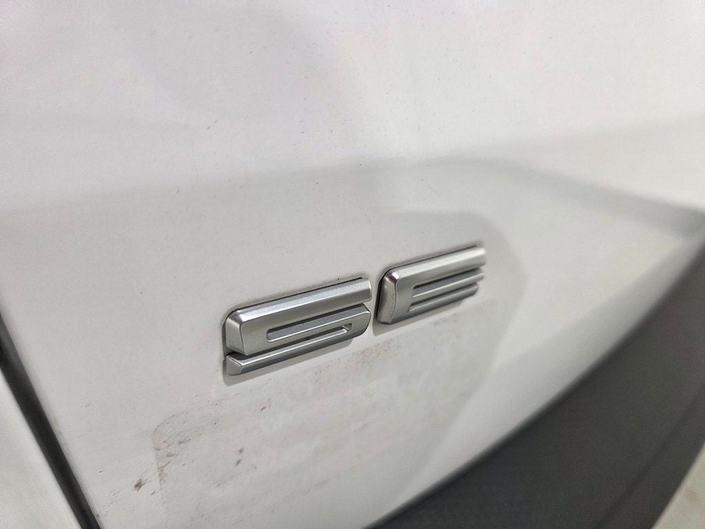 2022 Ford Escape Hybrid SE