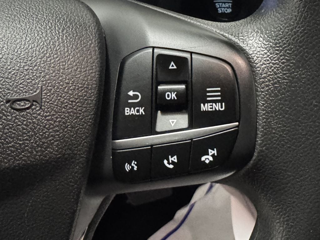 2022 Ford Escape Hybrid SE