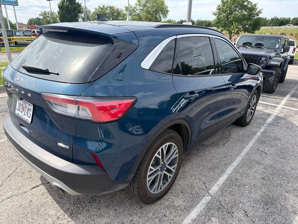2020 Ford Escape SEL