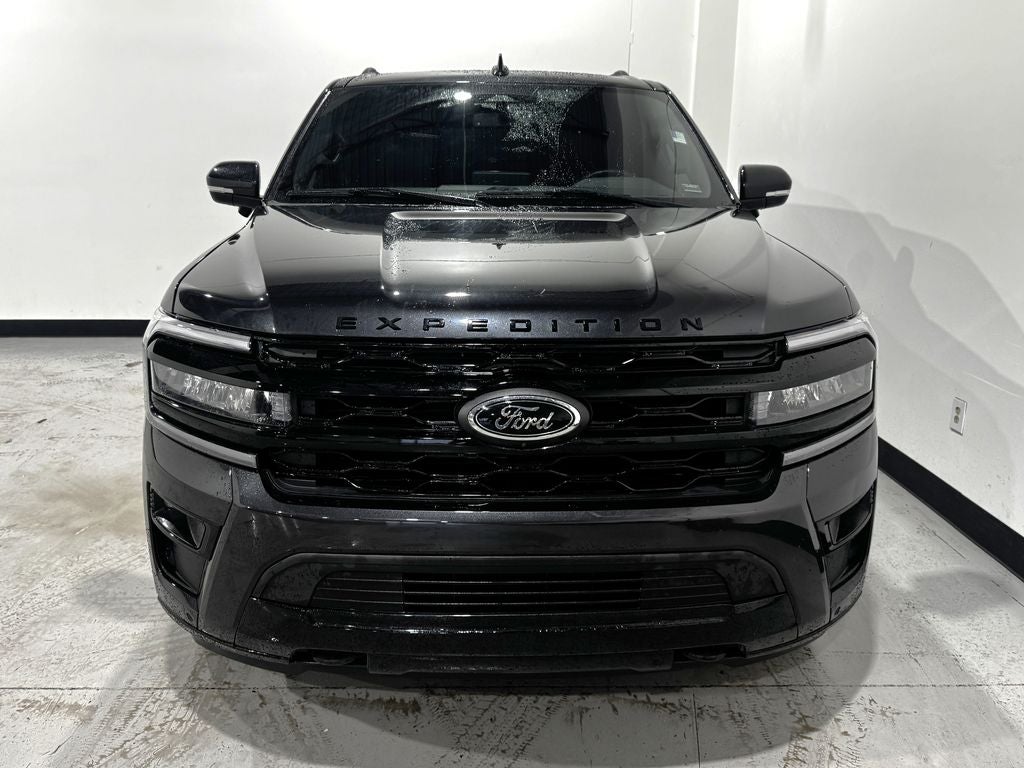 2024 Ford Expedition Limited Stealth Edition