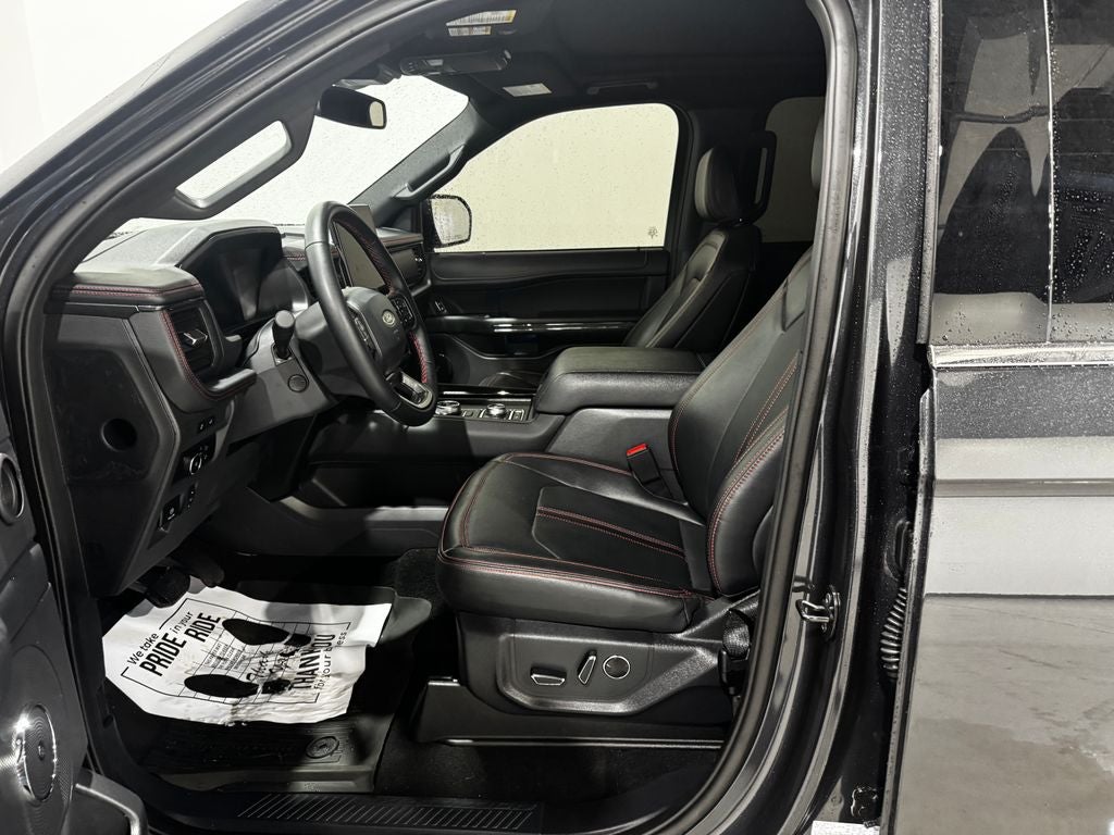 2024 Ford Expedition Limited Stealth Edition