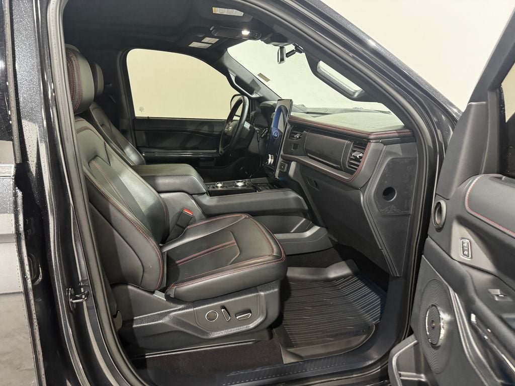 2024 Ford Expedition Limited Stealth Edition
