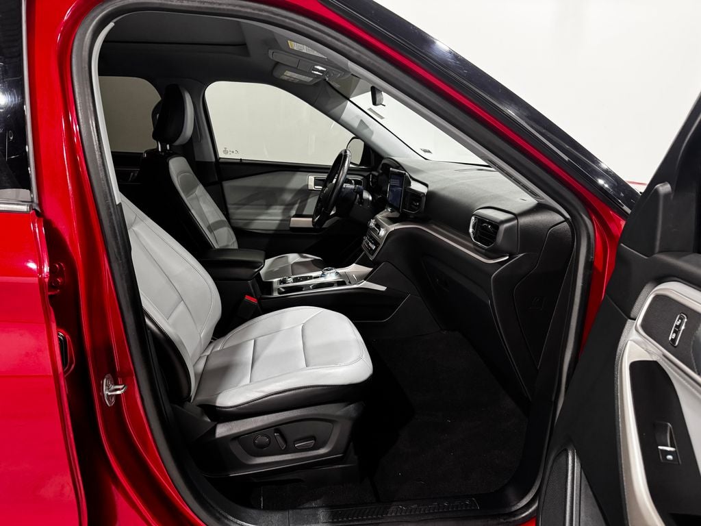 2021 Ford Explorer XLT Sport Package