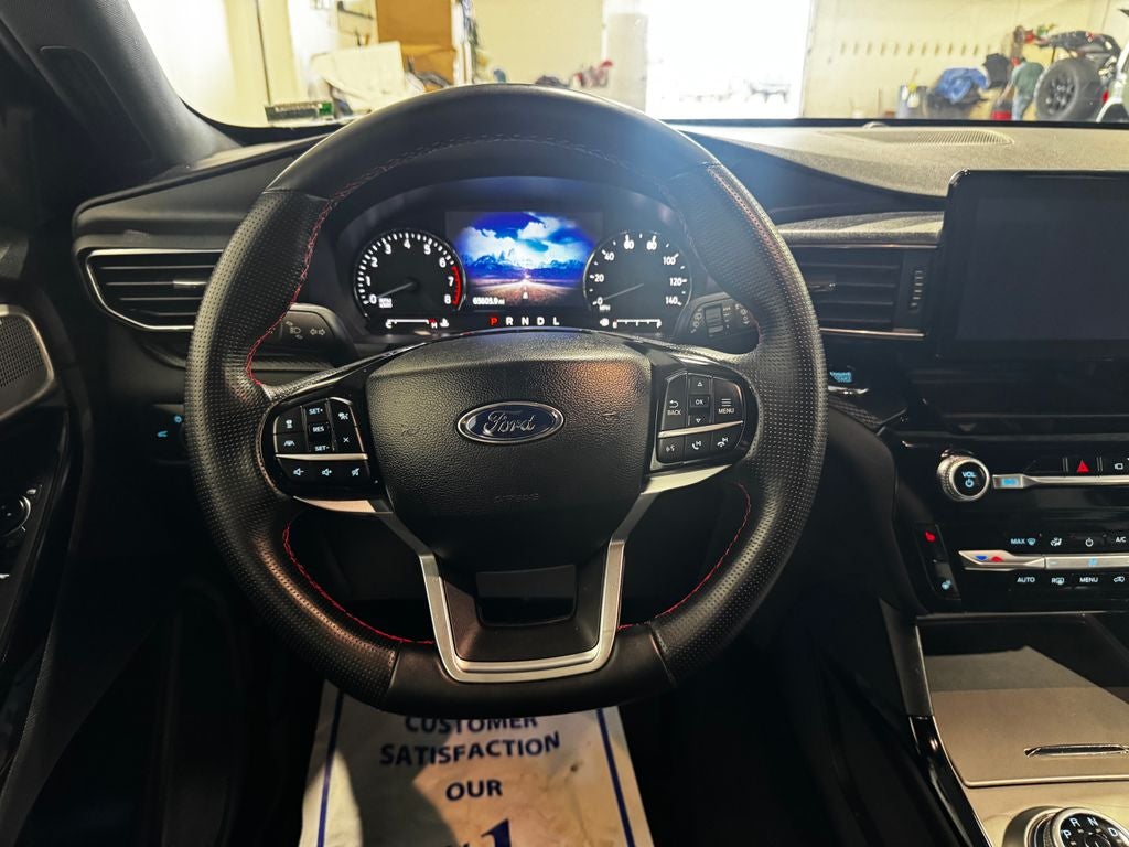 2022 Ford Explorer ST-Line