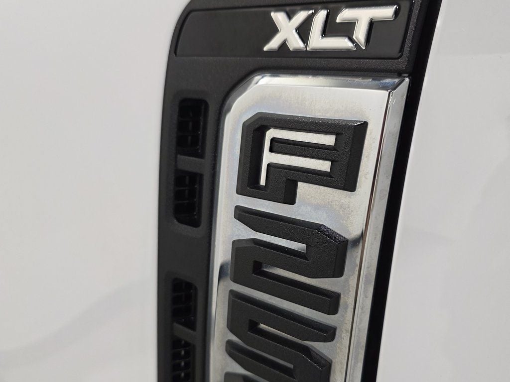 2023 Ford F-250SD XLT