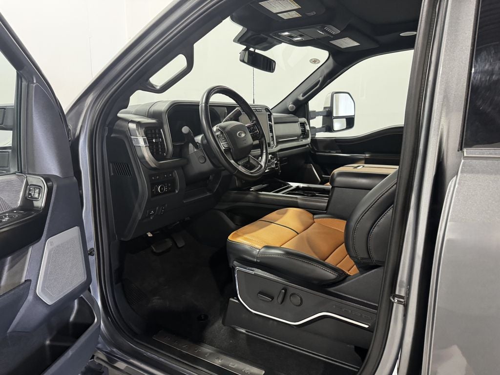 2023 Ford F-250SD Platinum