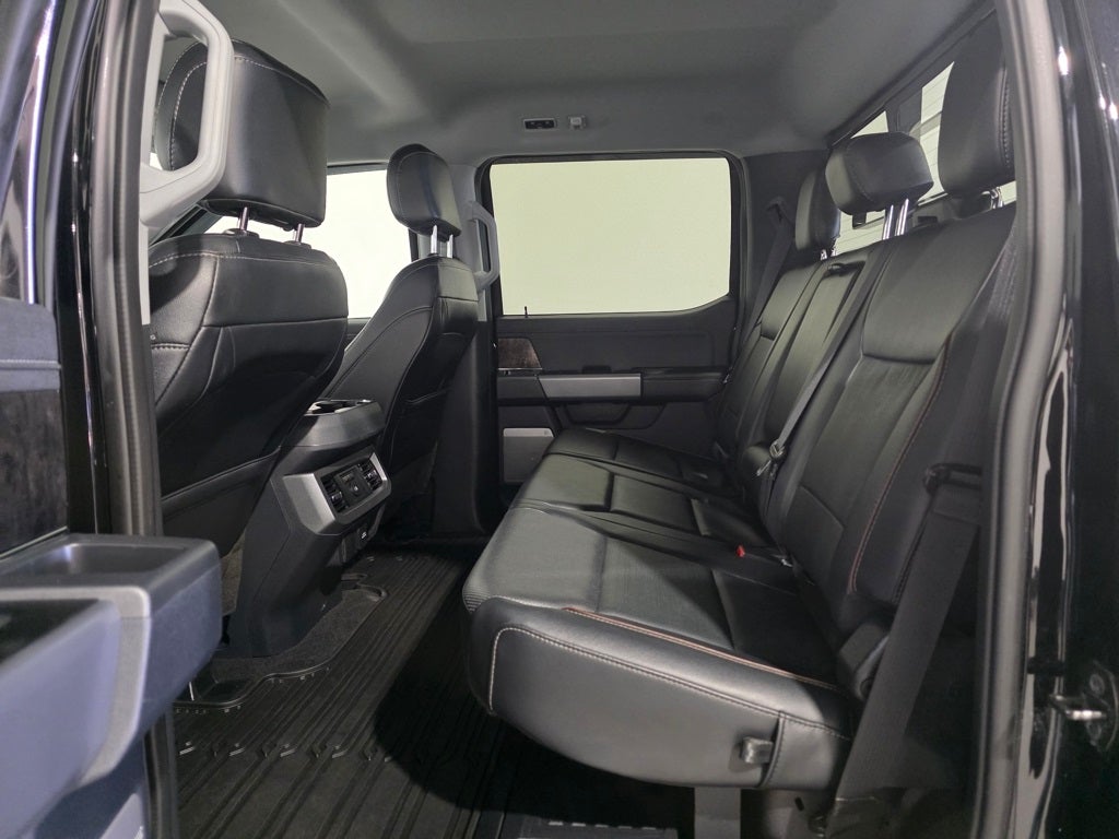 2023 Ford F-250SD Lariat Tremor Off-Road Package