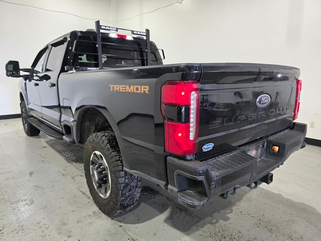 2023 Ford F-250SD Lariat Tremor Off-Road Package
