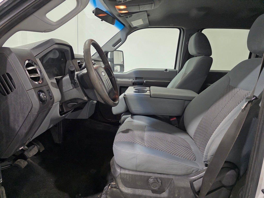 2011 Ford F-350SD XLT