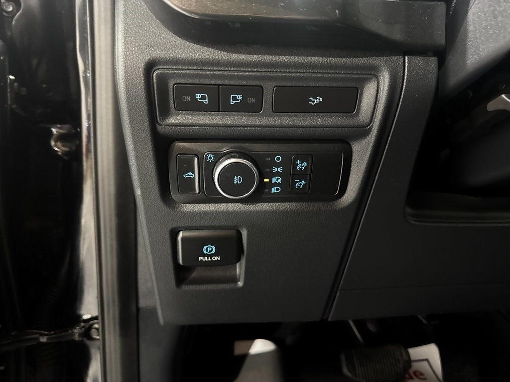 2022 Ford F-150 XLT Sport FX4