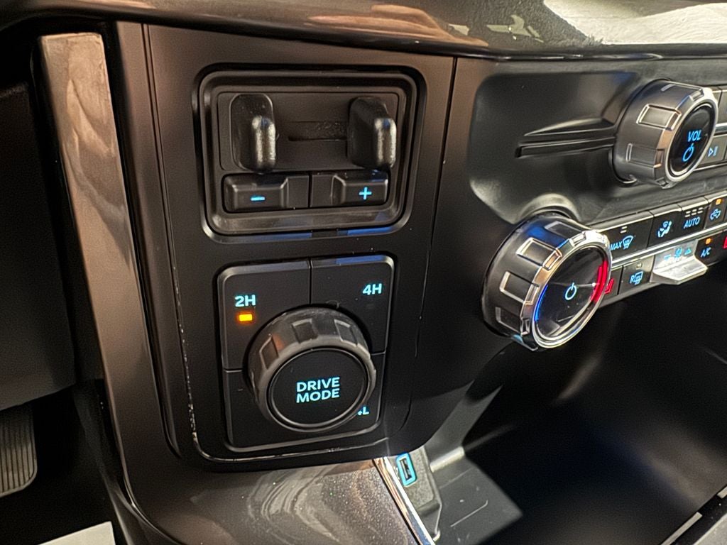 2023 Ford F-150 XLT Sport