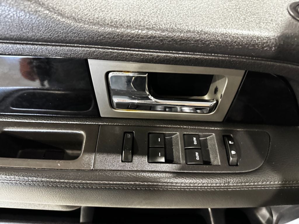 2011 Ford F-150 Platinum