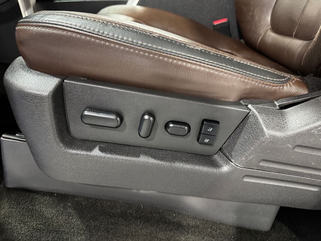 2011 Ford F-150 Platinum