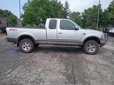 2002 Ford F-150 XLT