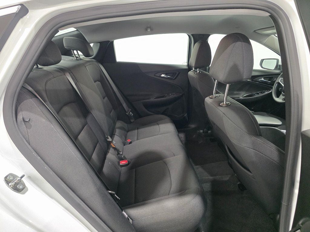 2022 Chevrolet Malibu LS 1FL