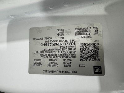 2023 Chevrolet Express 3500 LT Passenger