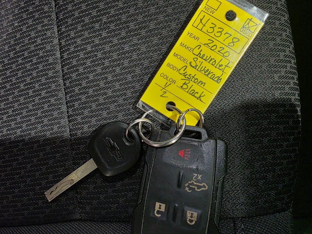 2020 Chevrolet Silverado 1500 Custom