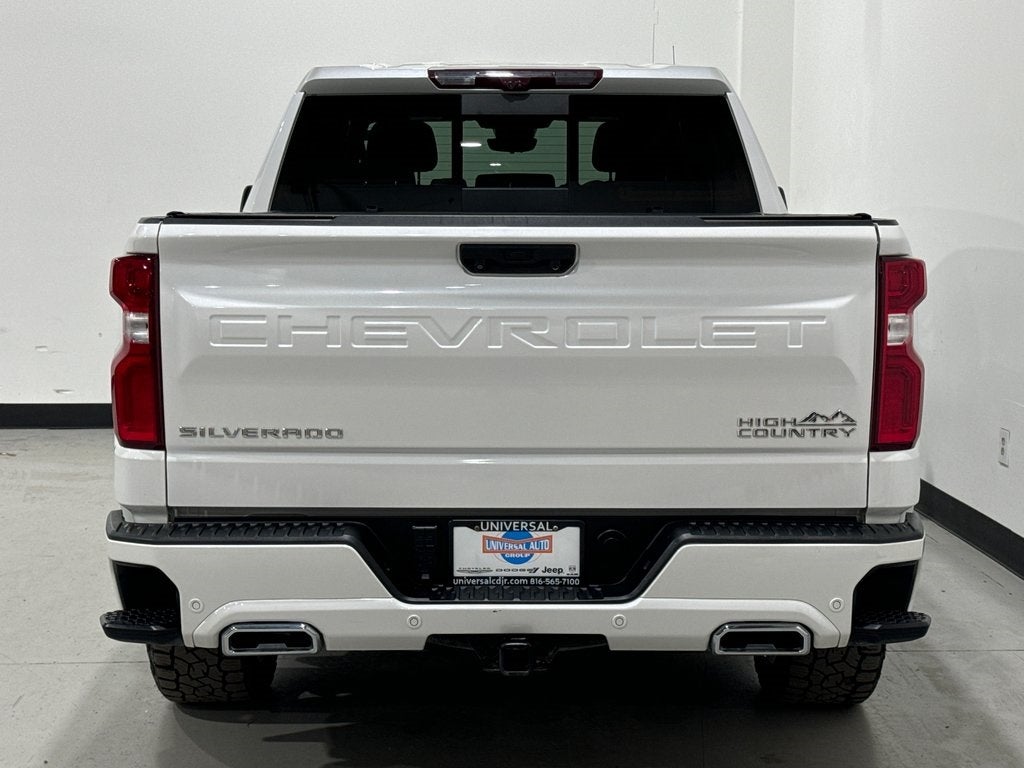2022 Chevrolet Silverado 1500 High Country