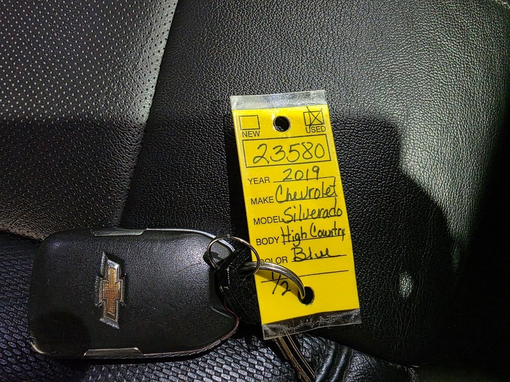 2019 Chevrolet Silverado 1500 High Country