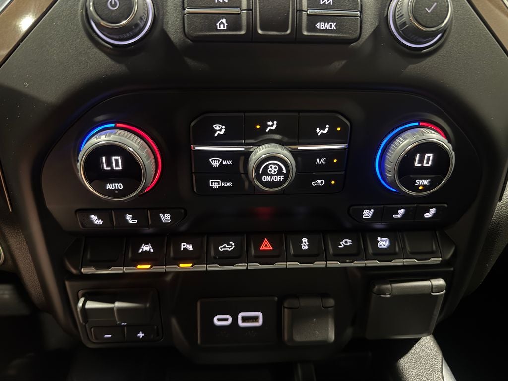 2022 Chevrolet Silverado 1500 LTD High Country