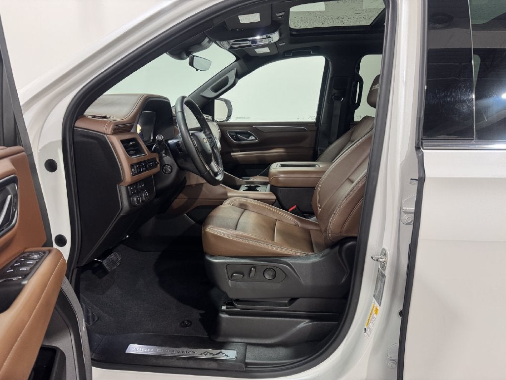 2023 Chevrolet Suburban High Country