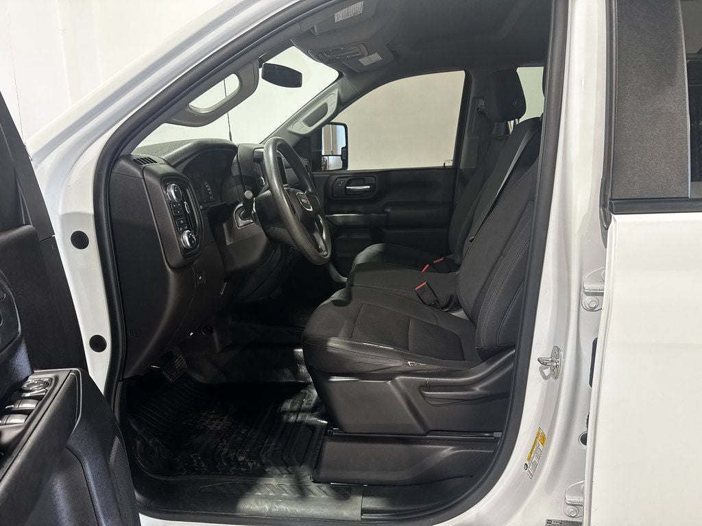 2023 GMC Sierra 2500HD Pro