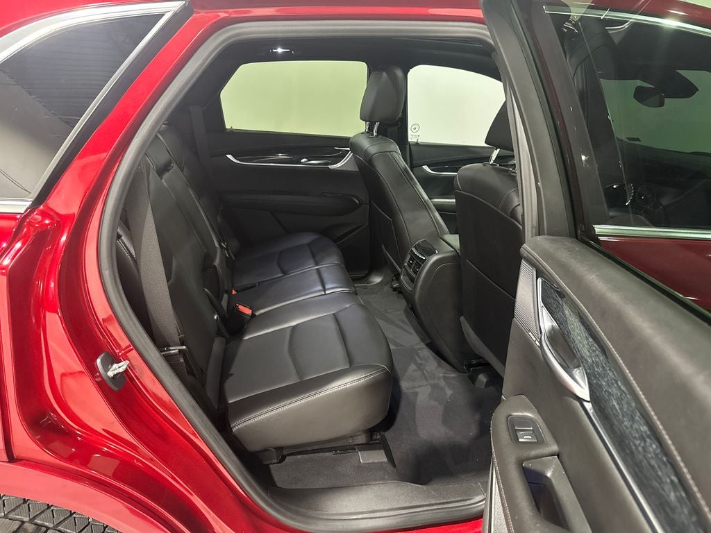 2022 Cadillac XT5 Premium Luxury